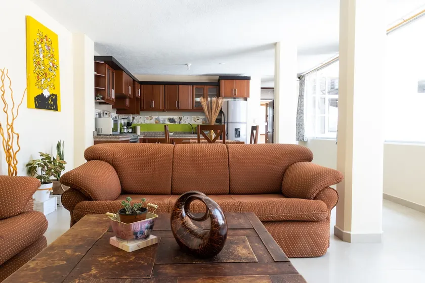 Comfy and cozy vacation apartment downtown 2 - Image 1