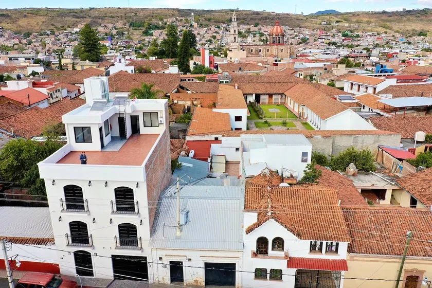 Meson Cotija - Image 1