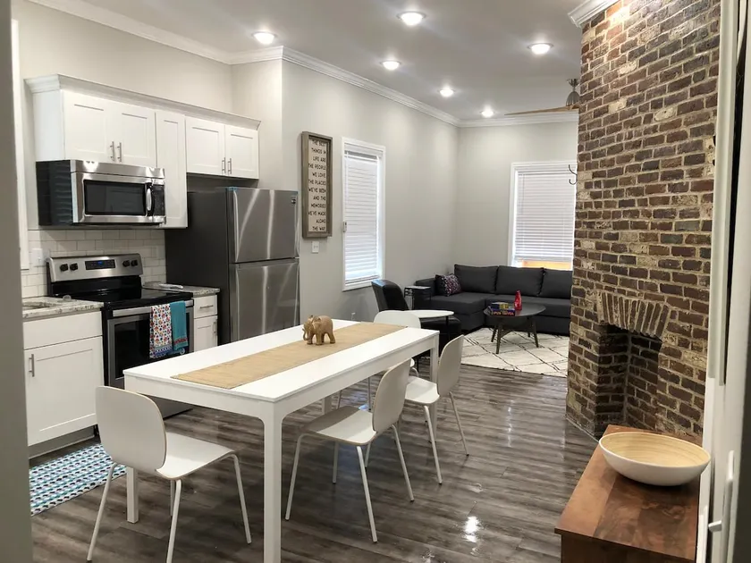 Downtown Blue - A new remodeled house in Lexington - Image 1