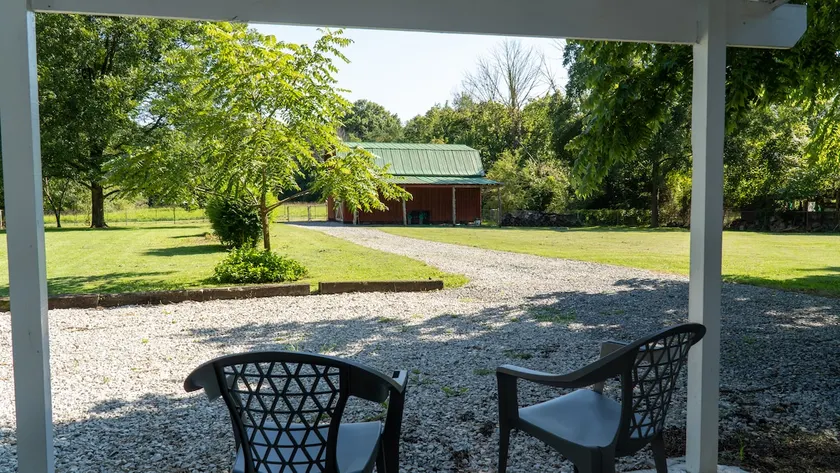 Cozy Countryside Home 20 Min from Pigeon Forge Ex - Image 1