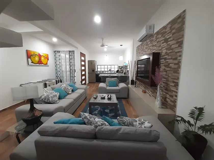 Comfortable and cozy house with all the amenities - Image 1