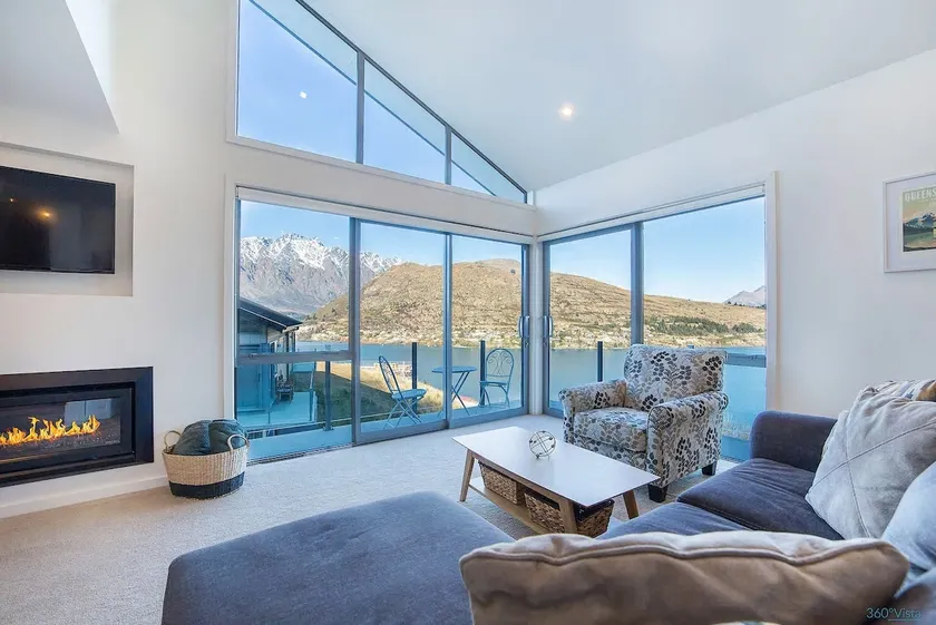Wai View - Image 1