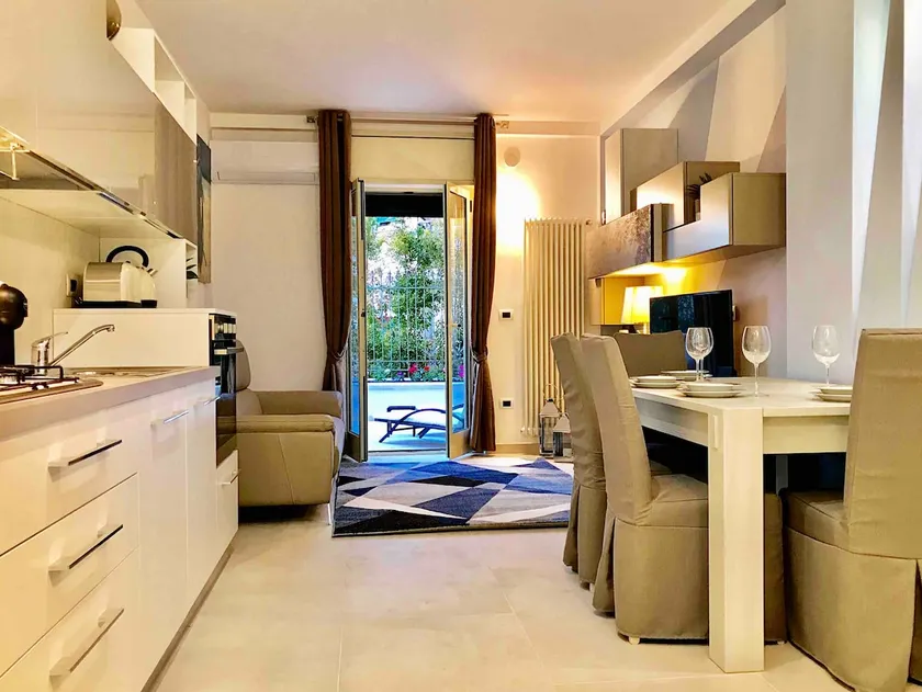 Mottola Apartment (Appartamento Deluxe) - Image 1