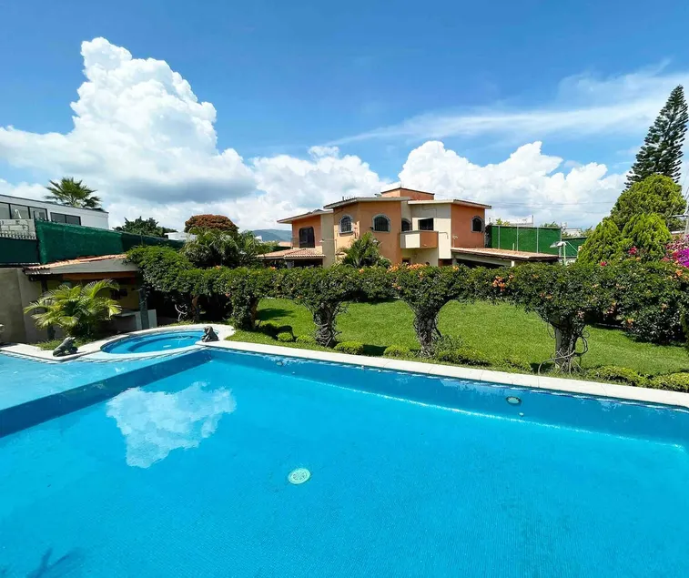 “LOS ARCOS YAUTEPEC” BEAUTIFUL HOUSE IN YAUTEPEC - Image 1