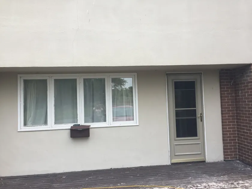 Pat's Place - Image 1