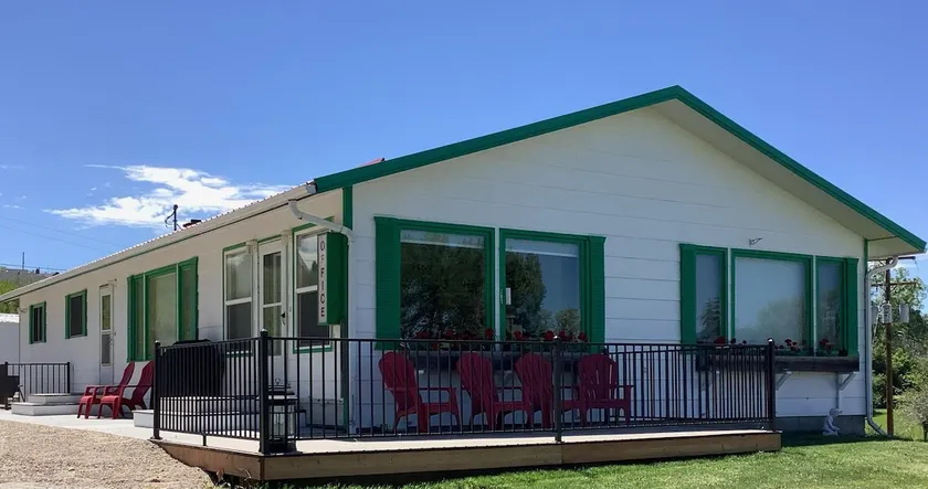 ”Cherry Hill House” @ Cherry Hill Cabins: SPECIAL - Image 1