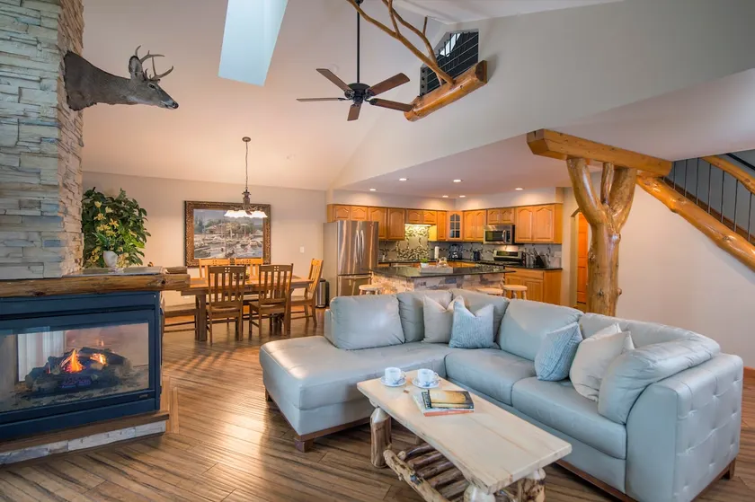 Tree House Home - Image 1