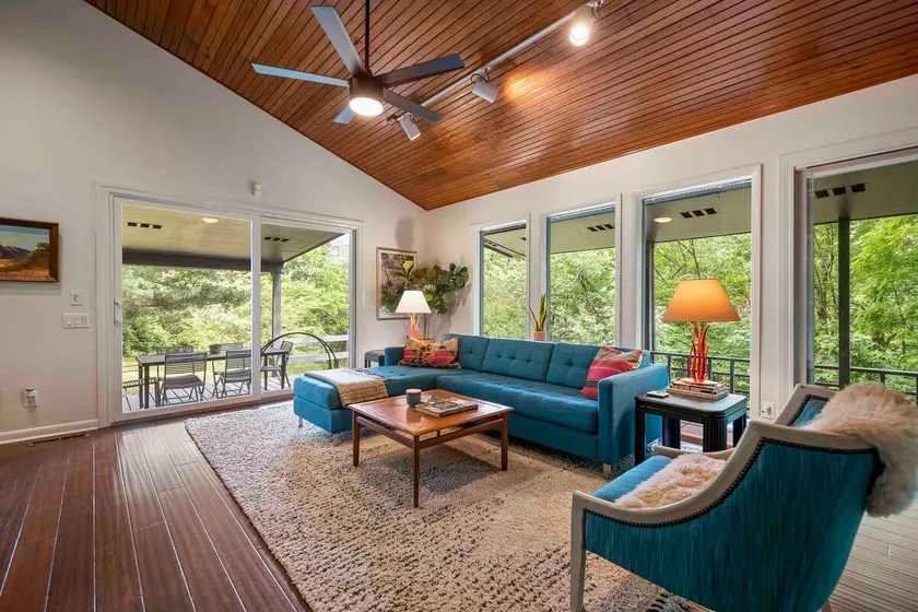 Modern/Vintage Gem w/ Scenic Views Near DT Rogers - Image 1