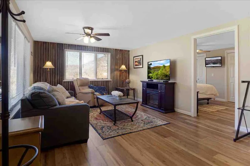 Cozy Cottage… seconds to ski resort - Image 1