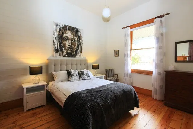 Balfour St Stunning 3 Bed Home - Image 1