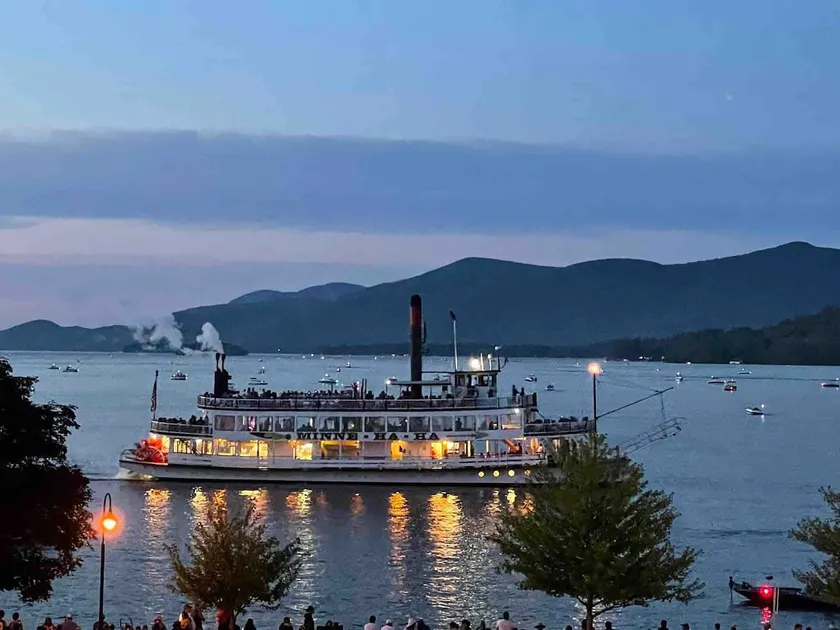 Lake George vacation Home. Book now! - Image 1