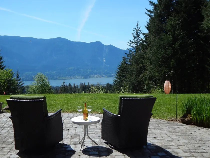 Wunderschöne Suite mit Panoramablick auf den Columbia River - Image 1