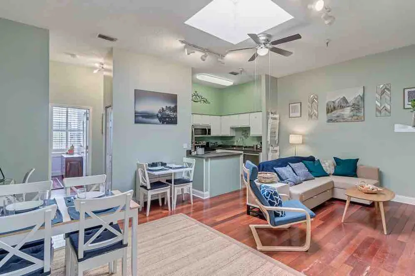 Stylish 2 BR apartment - perfect for relaxing - Image 1