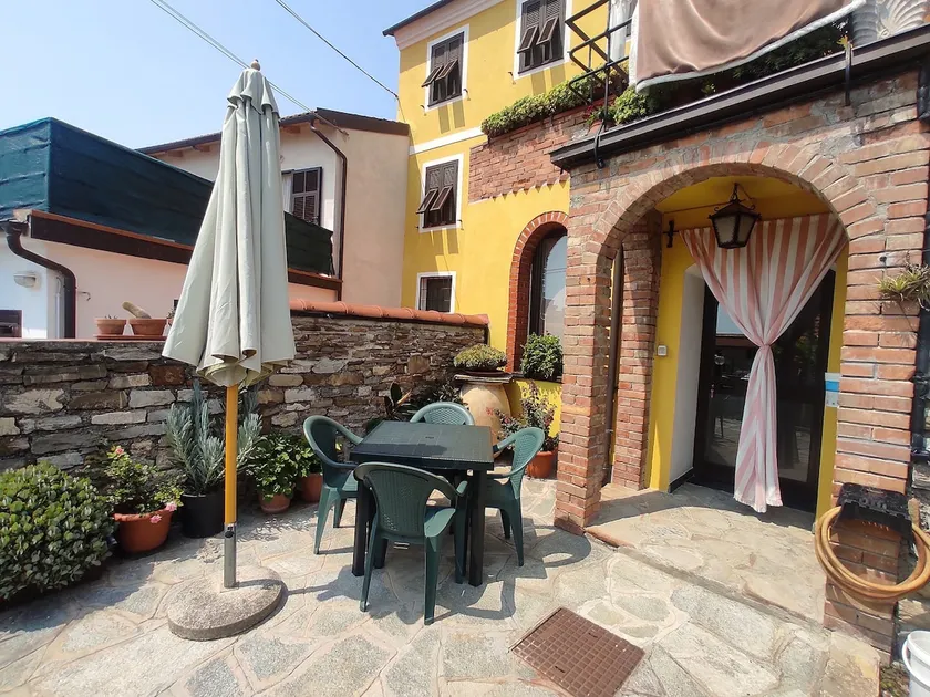 Donatella's vacation home in the Ligurian hinterland - Image 1
