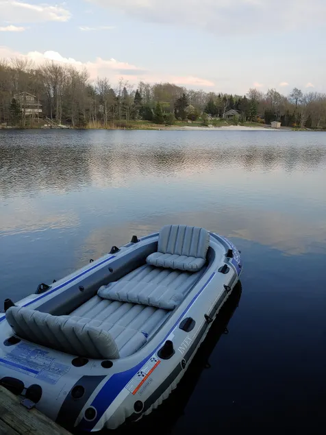 Gemütliches Chalet am See in der Nähe von Camelback! Kommen Sie und genießen Sie den See oder den Schnee. - Image 1