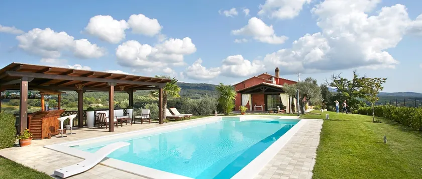 Spaziosa villa adatta alle famiglie con piscina privata, giardino e terrazza | Vista sulla natura - Image 1