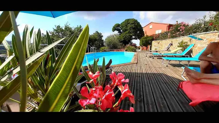 Beautiful villa between sky and sea - Image 1