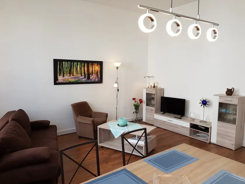 Beautiful apartment in the historic heart of Rating - Image 1