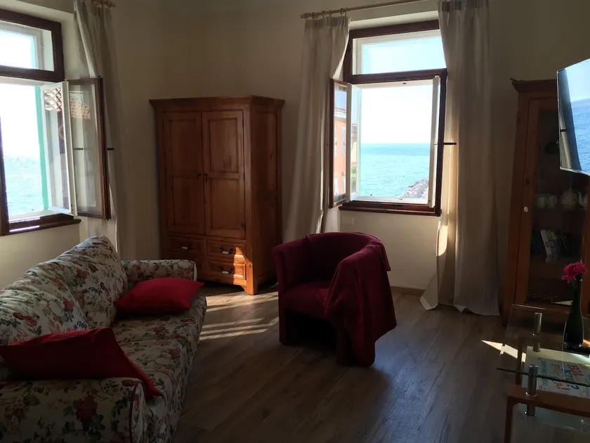 Allure Piran 4 - Image 1