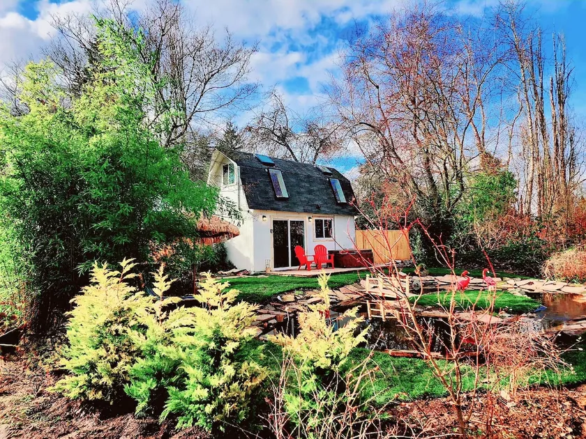 Tiny House Escape w/ Hot Tub • Centrally Located - Image 1