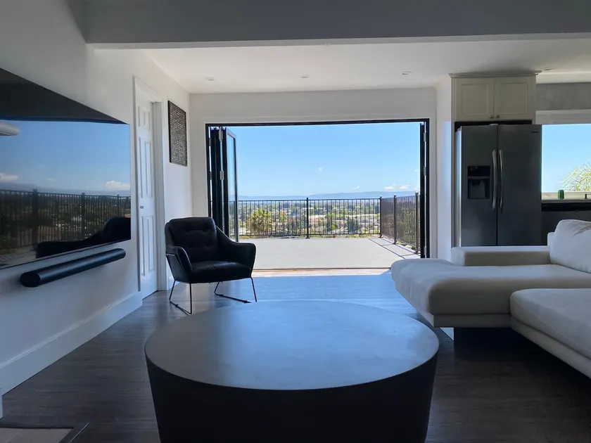 Cozy house with spectacular views of the Bay Area - Image 1
