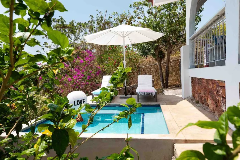 Casa Rosie - relax and unwind in paradise - Image 1