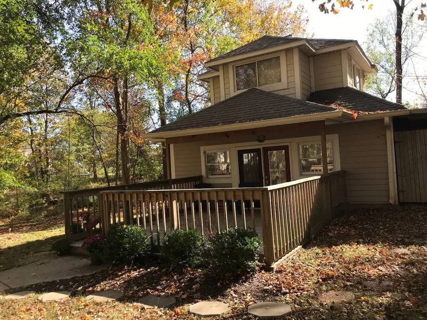 Cozy Guest House in the Big Woods - Image 1