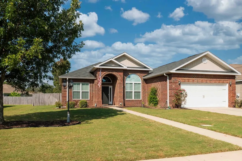 Spacious 3 BR Home Near Robins Air Force Base - Image 1