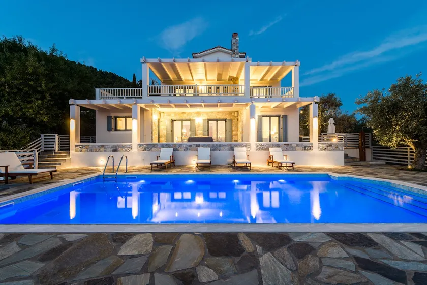 Villa Idealia - Image 1