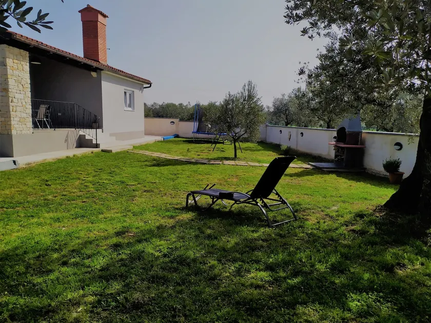 Holiday House Helena - Image 1
