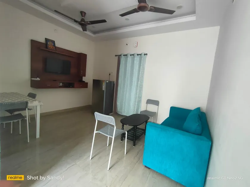 A Cozy home away from home! - Image 1