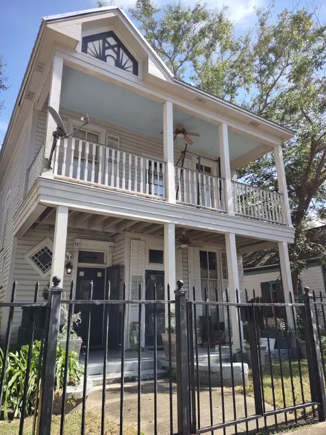 Oleander Cottage Victorian Downtown Pensacola - Image 1