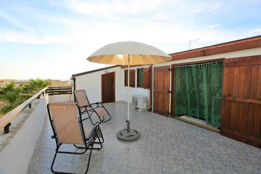 From €45 Beautiful Attic 150 meters from the Sea - Image 1