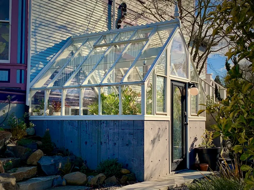 Private Greenhouse Suite for 1 or 2 Guests - Image 1