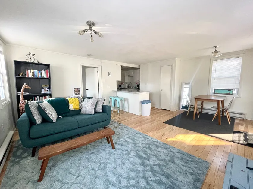 King Size Bed - Little House On Lincoln Street - Image 1