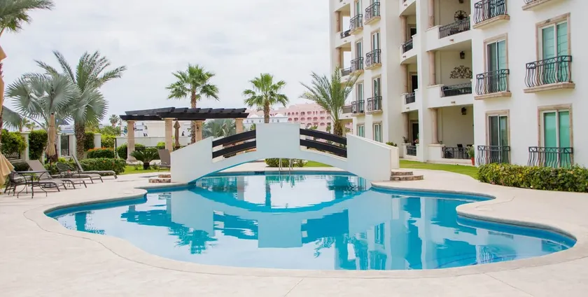 The best location in Cabo San Lucas on Medano Beach - Image 1