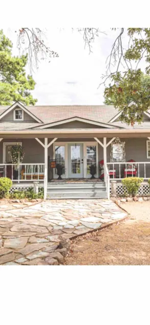 Dairy Ln Cottage - Image 1
