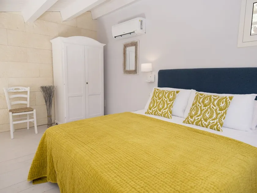 Azalo Country House - Image 1