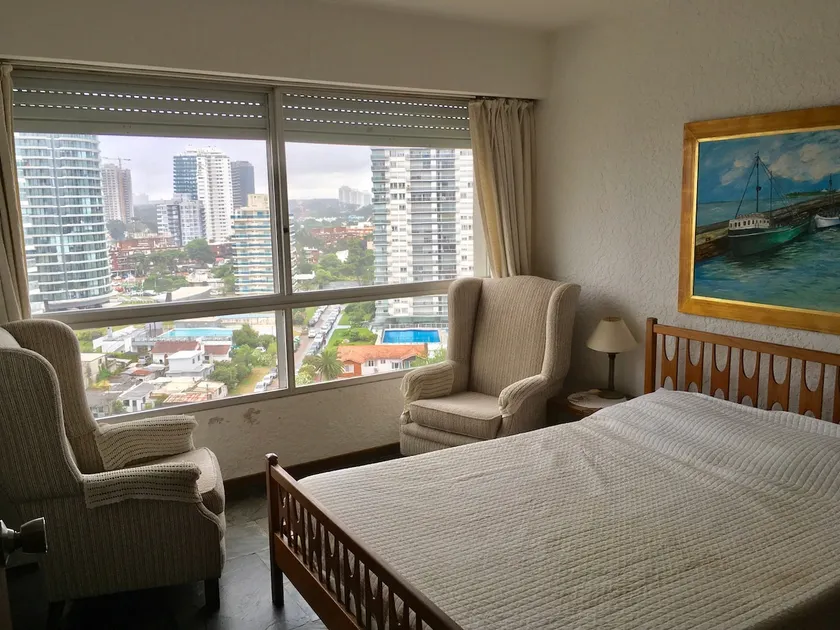 Torres del Plata apartment, ideal location - Image 1