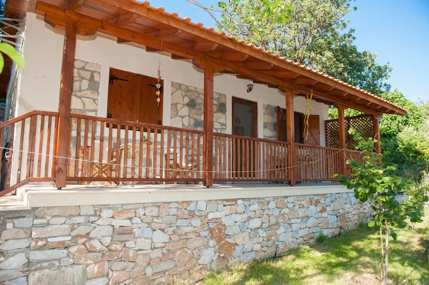 House Perdita - Image 1