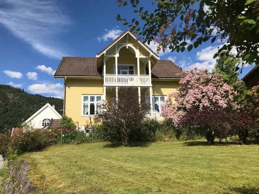 Villa Holmen, ground floor apartment - Image 1