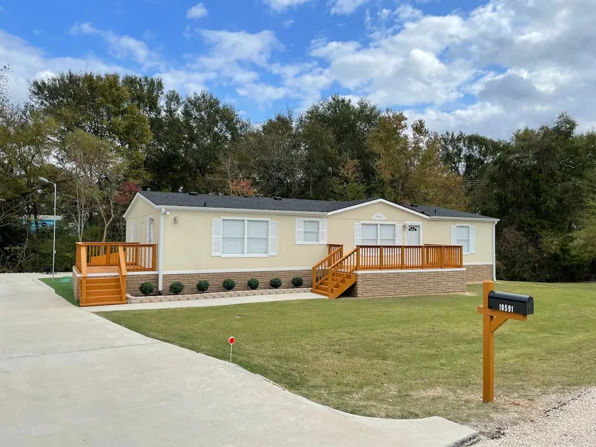 Countryside Retreat - Image 1