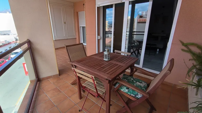 La Casa de Bebita: splinterny, centralt og med parkering - Image 1