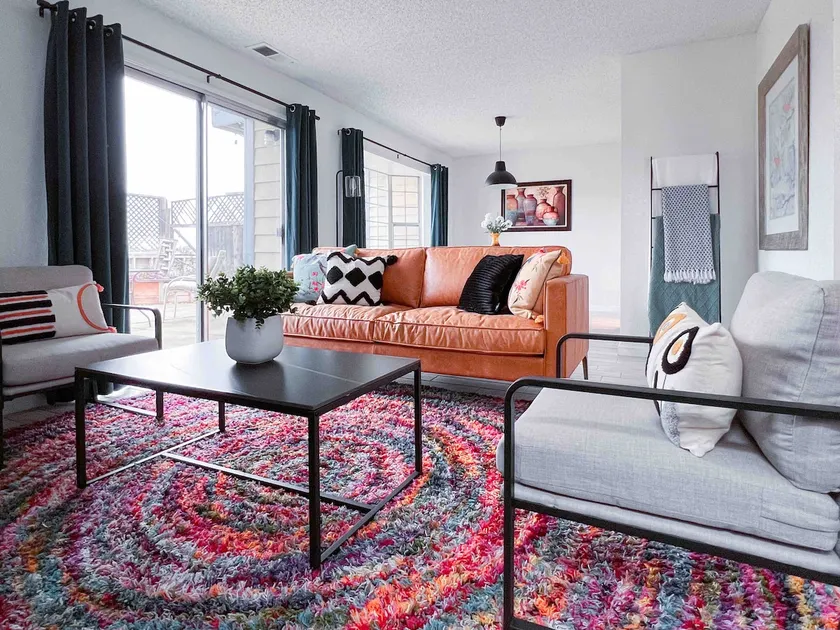 Cozy Hillside Home With Very Fast Wi-Fi - Image 1