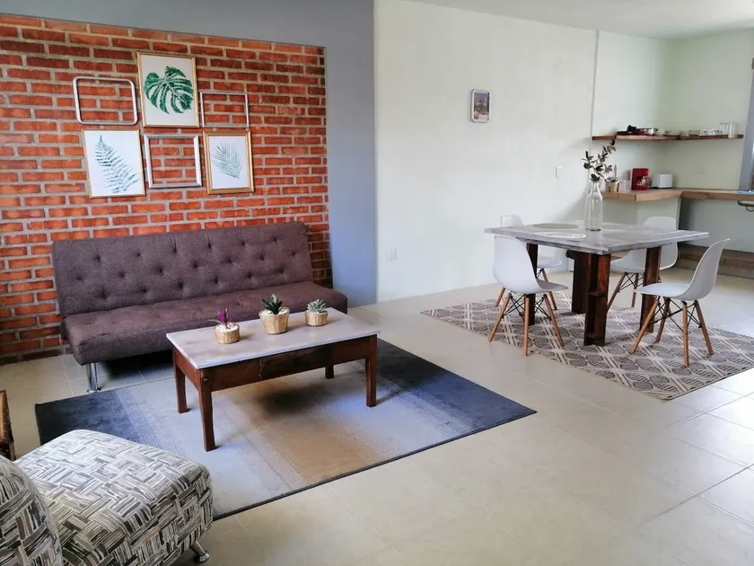 Doña Güera, apartment in the center, spacious, comfortable, fam/gpal - Image 1