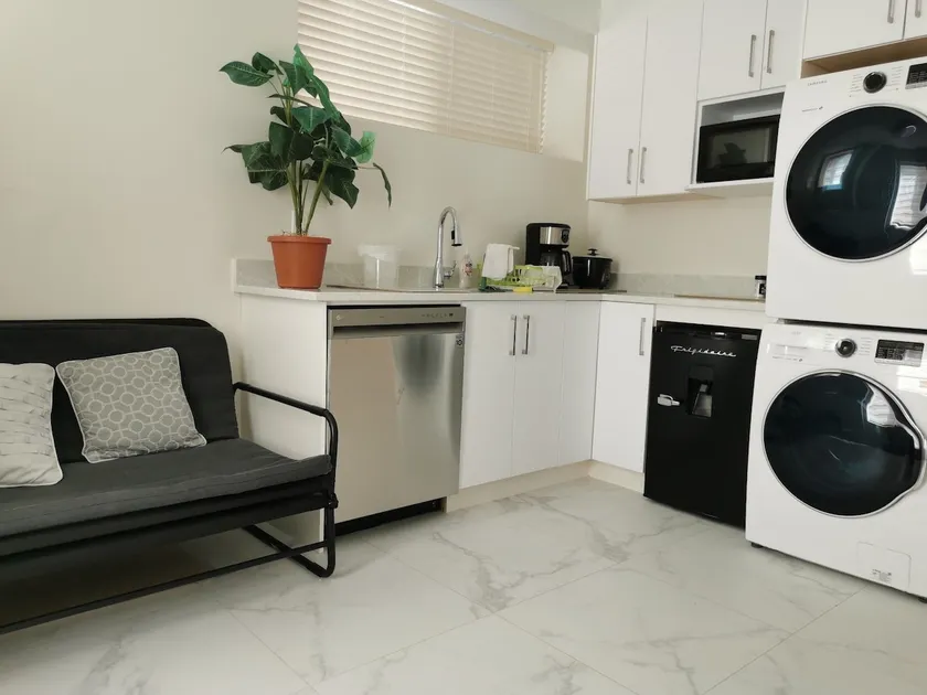 Nice and warm place to relax - Image 1