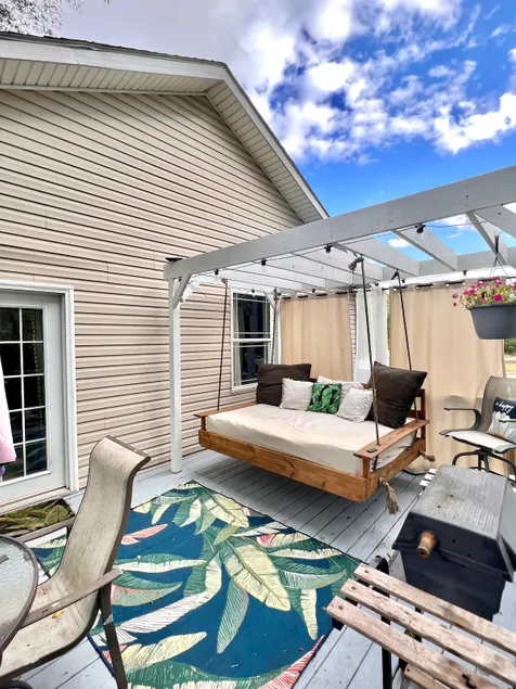 4bd 3 bath: spacious home +hot tub +amenities + EV - Image 1