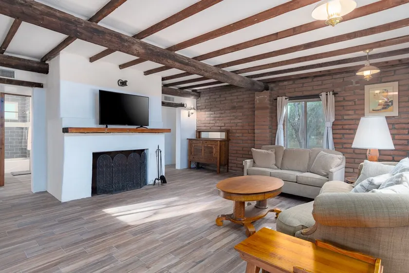 1945 Ranch House, Tanque Verde, 2 BR 1 BA - Image 1