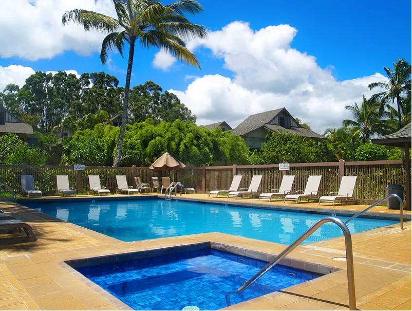 Sandpiper~Family Friendly~Pool, Jacuzzi and BBQ’s - Image 1
