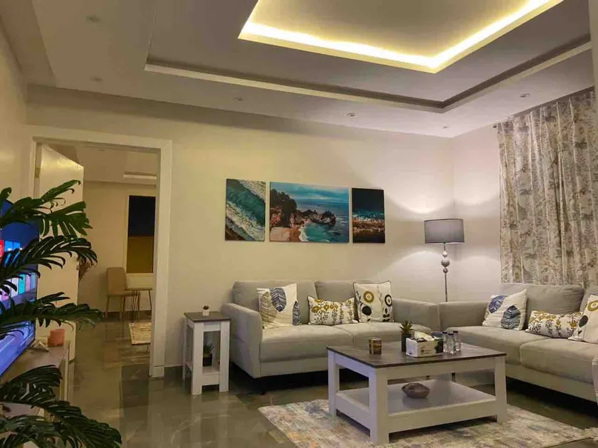 Apartment (room + hall) overlooking the financial center with self-check-in - Image 1